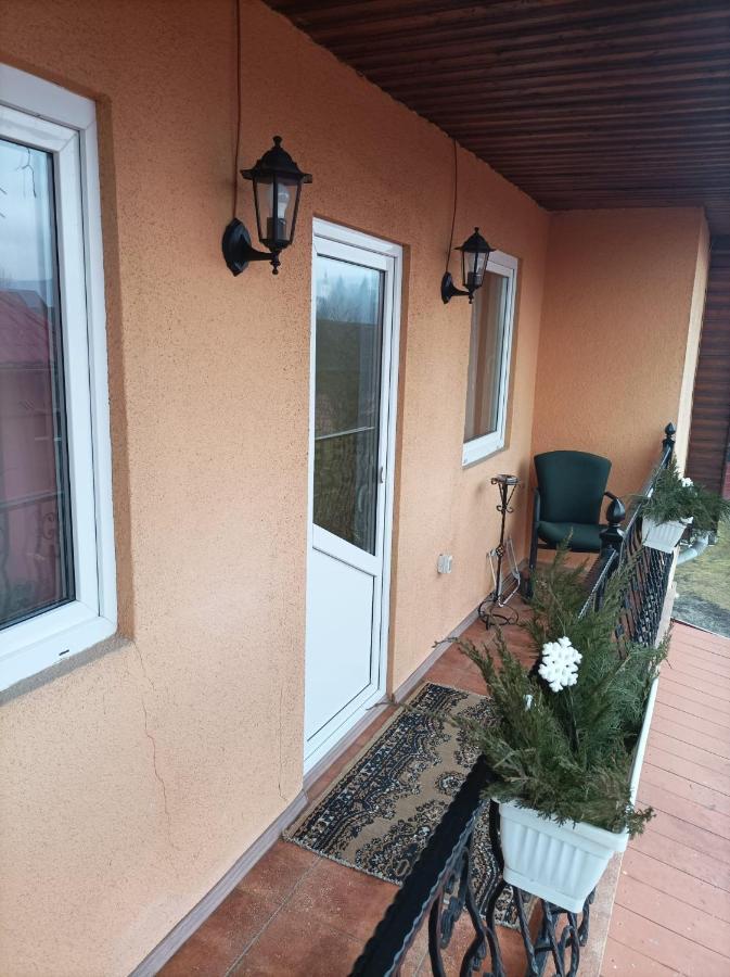 Gabriella Vendeghaz Hotel Lăzarea Exterior photo